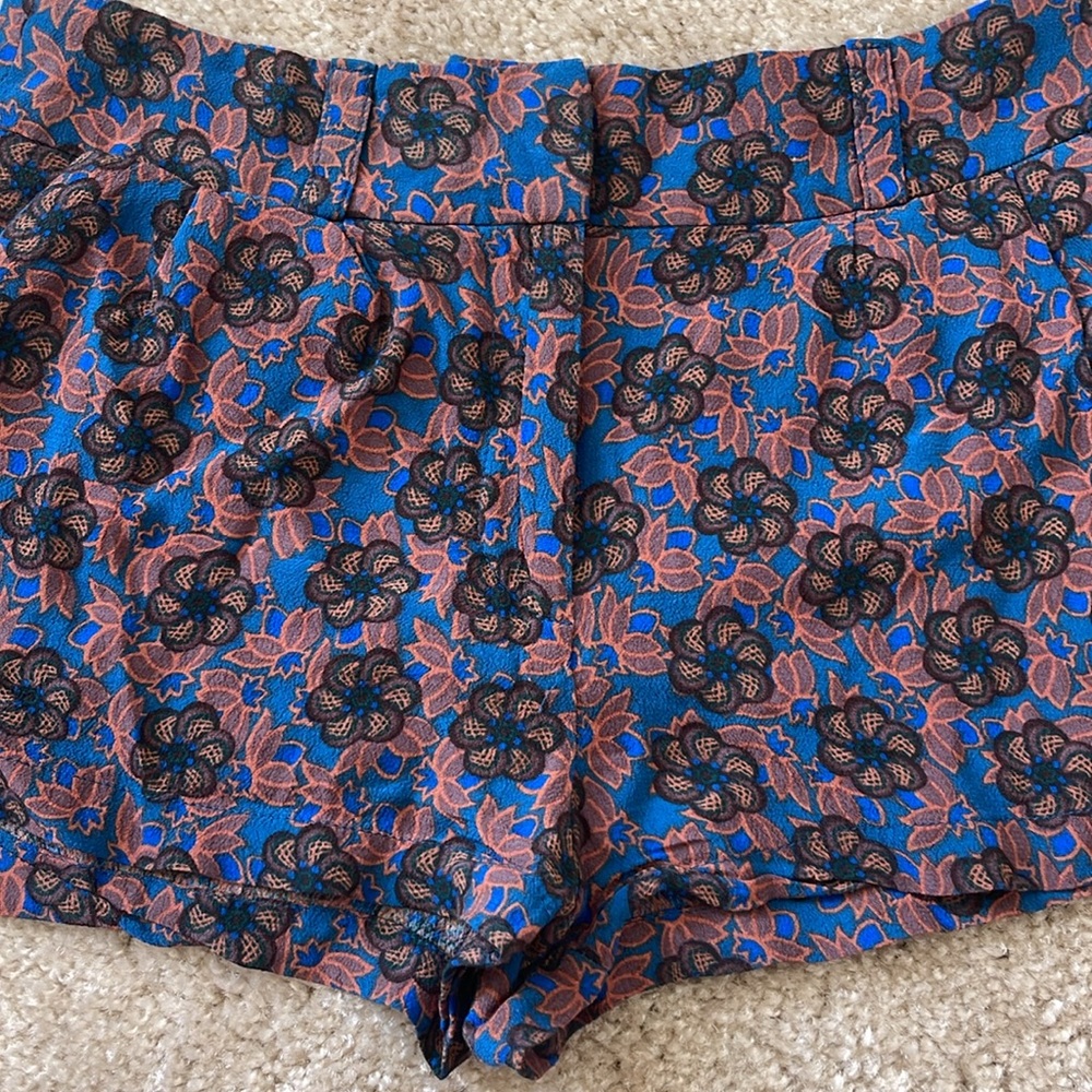 Forever 21 floral shorts